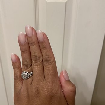 AURA Nail Bar - Acrylic with powder - Waxing Near Me - Dallas, Texas