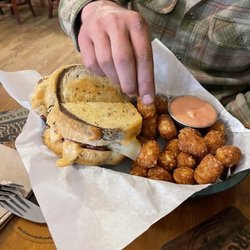 LG Brewskis - Reuben & bacon burger