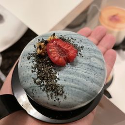 Black Sesame Roll