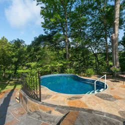 Royal Pools & Spas