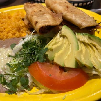 Encanto - Flautas dinner - Mexican Near Me - Urbana, Illinois