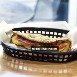 Tropical Smoothie Cafe