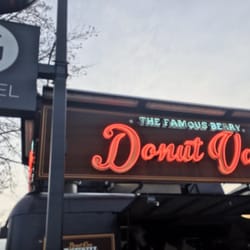The Famous Berry Donut van - The sign. Look for it