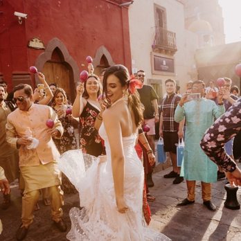 Tailor Love - Wedding dress that Tailor Love fixed - Sewing & Alterations Near Me - San Diego, California Tailor Love - Wedding dress that Tailor Love fixed - Sewing & Alterations Near Me - San Diego, California