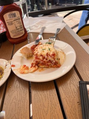 Luciano Ristorante Italiano - La Cantera by null