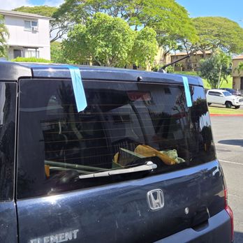 Aloha Mobile Auto Glass - New window put in, but needs to set in (need for the blue tape) before I can drive. - Auto Glass Services Near Me - Honolulu, Hawaii
