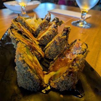 Blowfish Sushi & Ramen - Firecracker roll - Sushi Bars Near Me - Northfield, Illinois