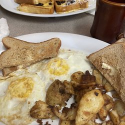 Dedham Diner - Breafast