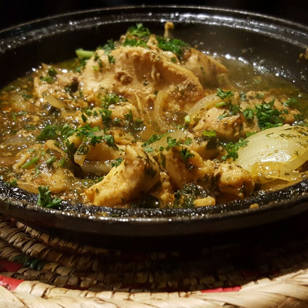 Tara Kitchen - Chicken with onion, raisins, and honey - Moroccan Near Me - Schenectady, New York Tara Kitchen - Chicken with onion, raisins, and honey - Moroccan Near Me - Schenectady, New York