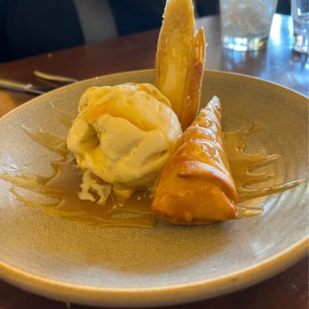 Pacific Catch - Crispy Dulce de Leche "Spring Roll" - Seafood Near Me - Campbell, California Pacific Catch - Crispy Dulce de Leche "Spring Roll" - Seafood Near Me - Campbell, California