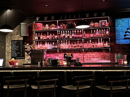 Nine Bar by null