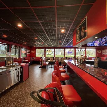 Big Boy Wisconsin Dells - Restaurant- clean and spacious! - Breakfast & Brunch Near Me - Wisconsin Dells, Wisconsin