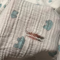 Pink And Green Kids Store - Item
