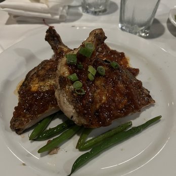 Marina Cafe - Free range chicken : delicious! 9/10 - Seafood Near Me - Destin, Florida