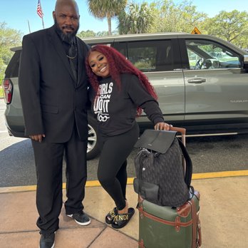 Gates Transportation - We transport celebrities too!!! It was an honor. - Airport Shuttles Near Me Gates Transportation - We transport celebrities too!!! It was an honor. - Airport Shuttles Near Me