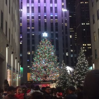 Rockefeller Center - Shopping Centers Near Me - New York, New York Rockefeller Center - Shopping Centers Near Me - New York, New York