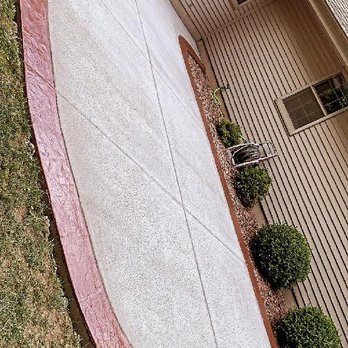 Clete Long IV Construction - Roman slate stamped perimeter patio - General Contractors Near Me