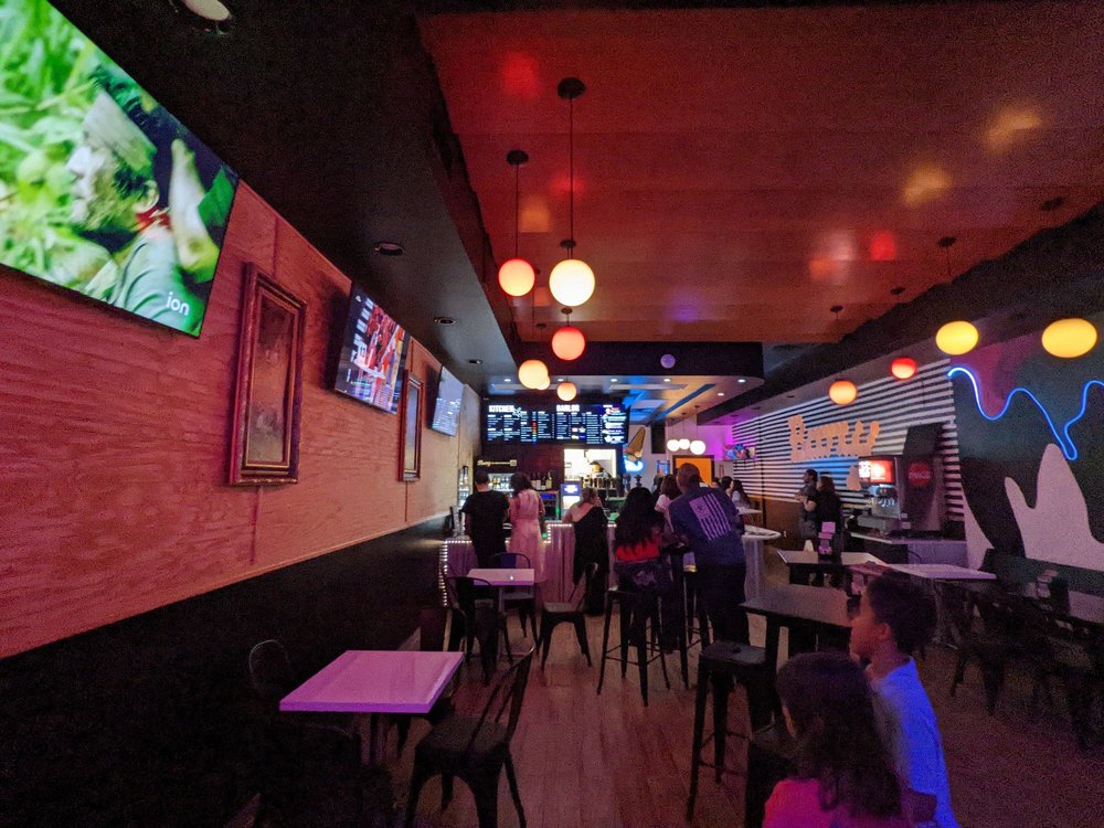 BOOZY Updated September 2024 15 Photos 7470 Cimarron Market Ave