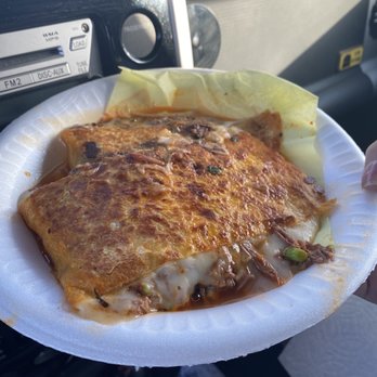 Birria El Super Pepe - Birria quesadilla - Food Trucks Near Me - La Puente, California Birria El Super Pepe - Birria quesadilla - Food Trucks Near Me - La Puente, California