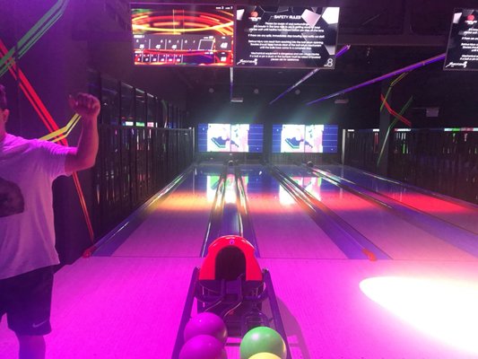 K Bowling Club by null