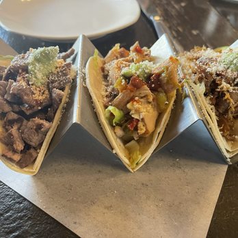 Flights Restaurant And Bar - New American Near Me - Burlingame, California Flights Restaurant And Bar - New American Near Me - Burlingame, California