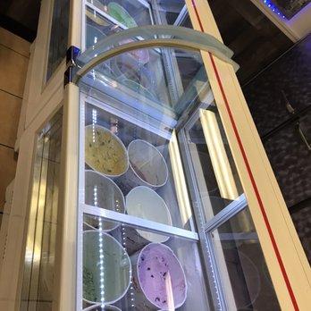 Moderns Cafe - They have ice cream!!! - Juice Bars & Smoothies Near Me - La Puente, California