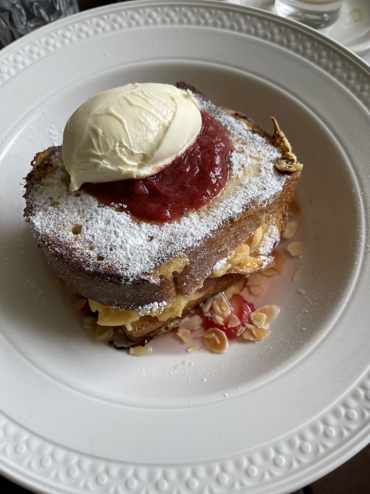 RED DOOR CORNER STORE with photos Updated August 2024 48 Photos