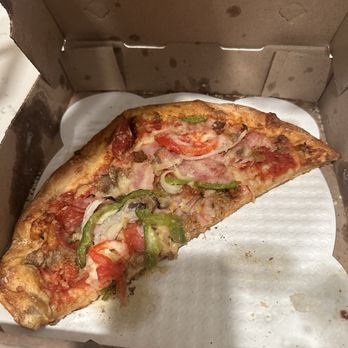 Mellow Mushroom Raleigh - Pizza at mellow mushroom - Pizza Near Me - Raleigh, North Carolina