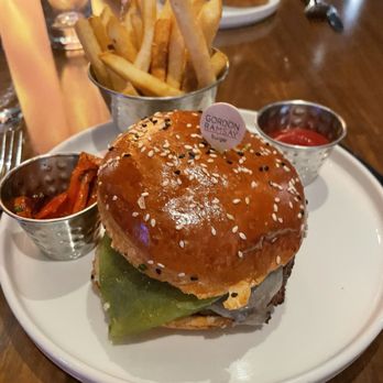 Gordon Ramsay Burger - Burgers Near Me - Las Vegas, Nevada Gordon Ramsay Burger - Burgers Near Me - Las Vegas, Nevada
