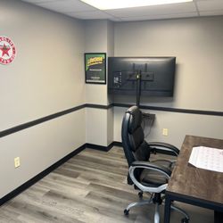JC Car Care & Tire - Customer office for working while waiting for their car.