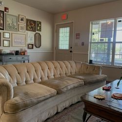 Poppy’s Coffee House