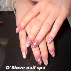 D'slove Nail Spa 2