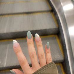 Cinderella Nail Spa - UV gel extensions