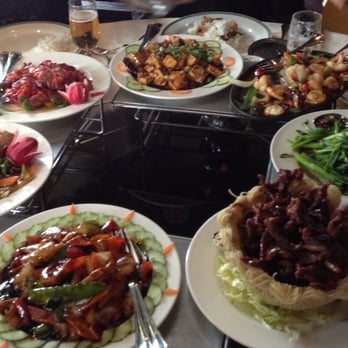 Hu's Garden - Chinese Near Me - Enschede, OV
