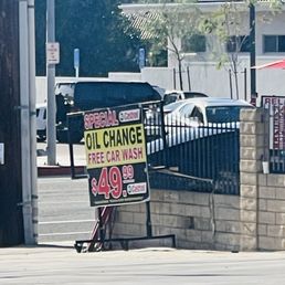 Scam & Bait Sign Advertising Scam & Bait Sign Advertising