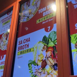 BIG WAY HOT POT - Updated July 2025 - 117 Photos & 43 Reviews - 4940 ...