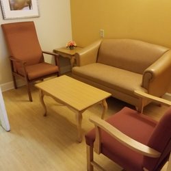 Signature Healthcare of Marietta - Sitting Area