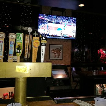 Le Booze - A quiet night for a drink while watching the LA Clippers play the OKC Thunder. - Burgers Near Me - New Orleans, Louisiana