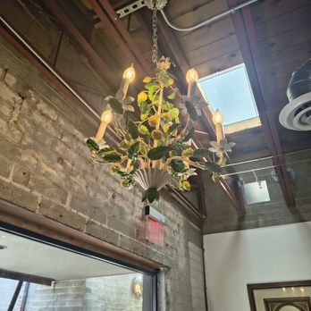Pane Bianco - Central - The lemon chandelier - Sandwiches Near Me - Phoenix, Arizona
