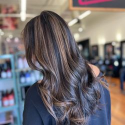 Tresses Color Bar Salon