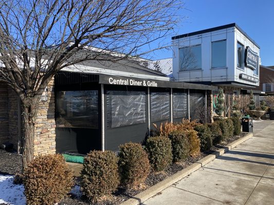 Central Diner & Grille by null