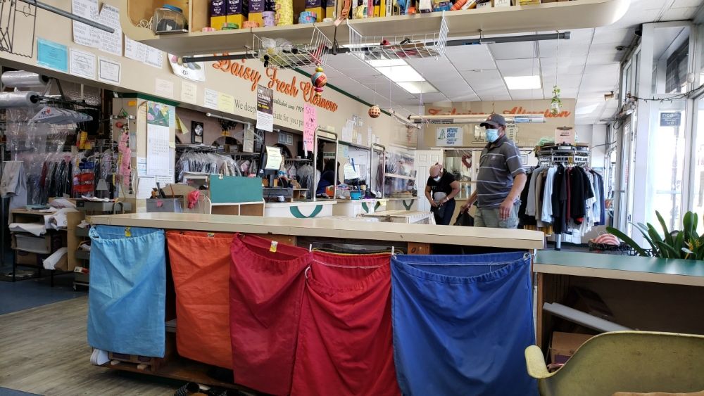 DAISY FRESH DRIVEIN CLEANERS Updated June 2024 22506 Merrick Blvd