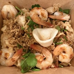 Garlic Noodles with Shrimp Garlic Noodles with Shrimp