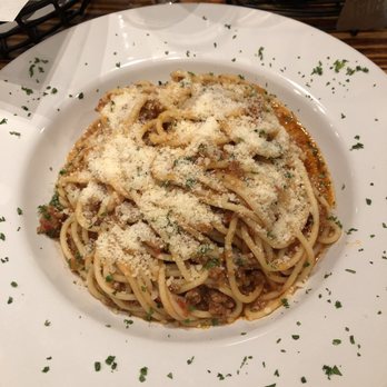 Dogwood Bar & Grill - Spaghetti bolognesa - New American Near Me - Durham, North Carolina