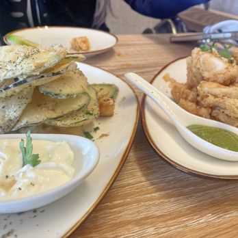 Plori Restaurant - Greek Near Me - Carle Place, New York