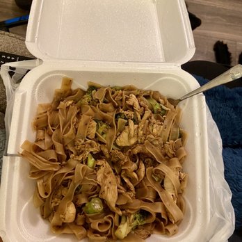 Big Thai - Pad see yew - Thai Near Me - Wilmington, North Carolina