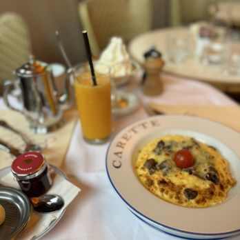 Carette - Tea Rooms Near Me - Paris, 75