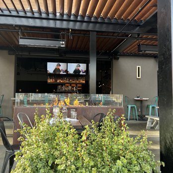 Eureka! - Beautiful weather cold weather, outside heaters. - American Near Me - Roseville, California Eureka! - Beautiful weather cold weather, outside heaters. - American Near Me - Roseville, California