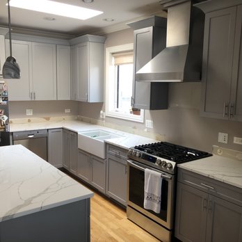 Custom Marble Design - Brand new kitchen! Beautiful countertops! - Kitchen & Bath Near Me - Lincolnwood, Illinois