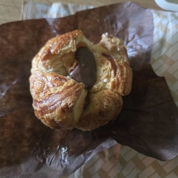 la Madeleine - Nutella® Croissant Muffin - Breakfast & Brunch Near Me - Columbia, Maryland la Madeleine - Nutella® Croissant Muffin - Breakfast & Brunch Near Me - Columbia, Maryland
